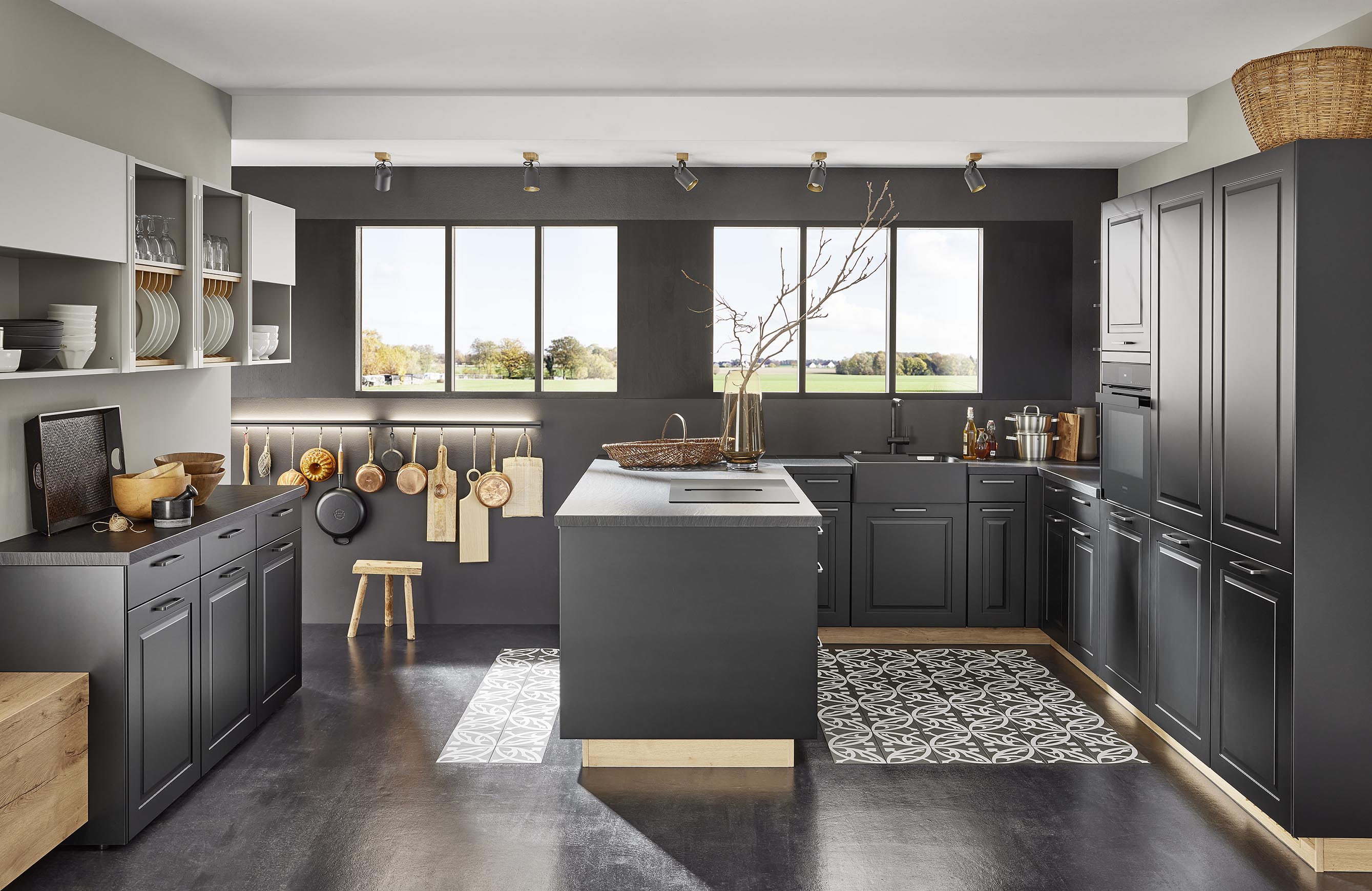 NOBILIA Sylt schwarz mit Siemens Geräten