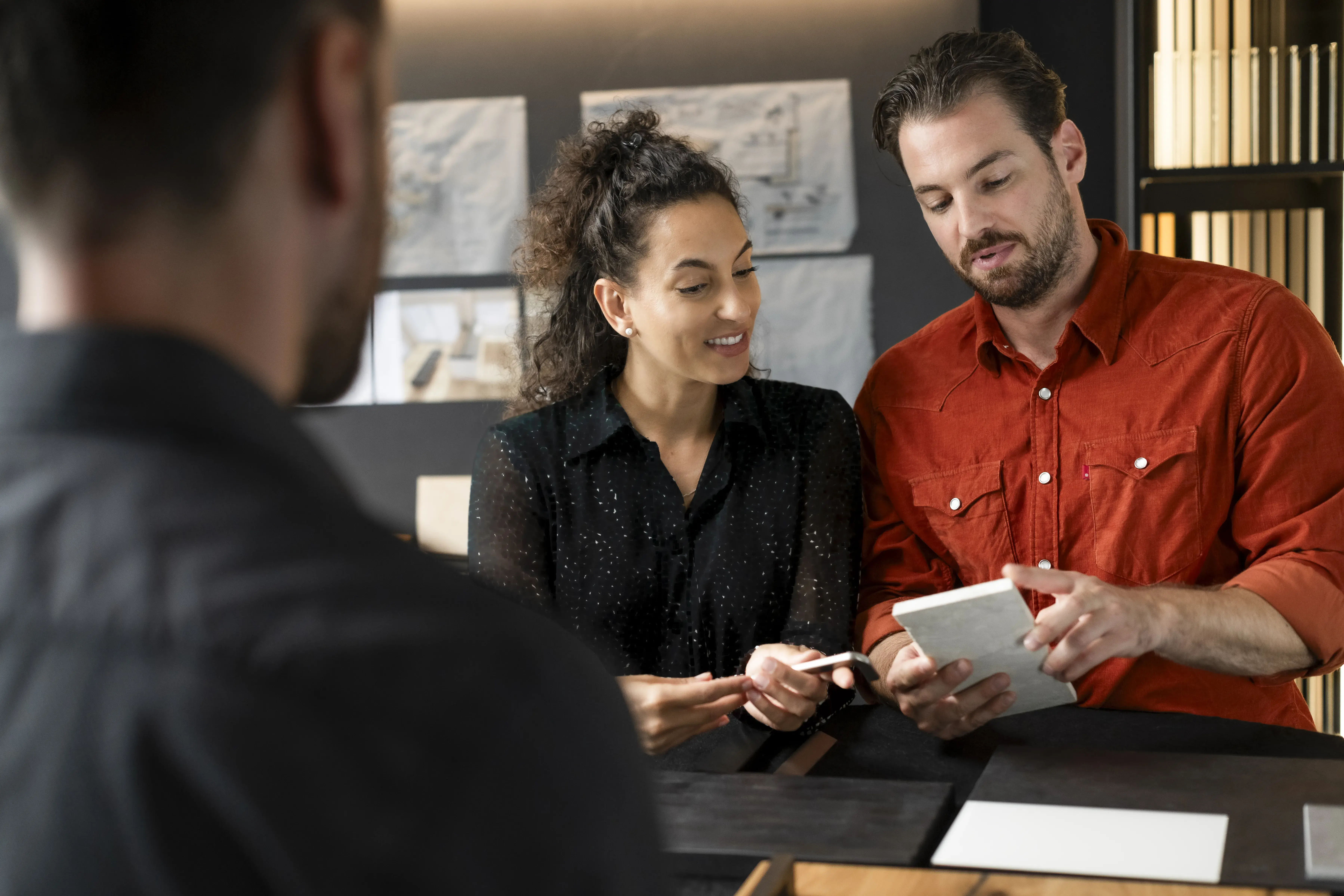 Beratungsgespräch Küchenkauf Menschen